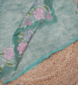 crush-embroidery-00198-b