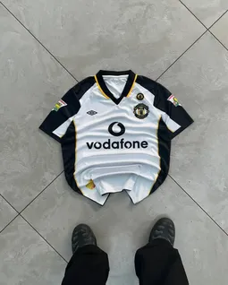 manchester-united-2001-02-trj21-a