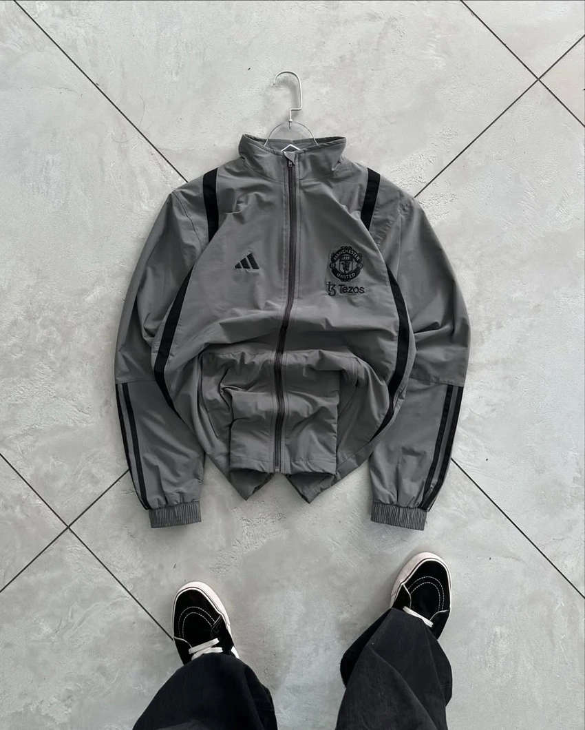 adidas-track-jacket-trj39-a