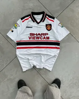 manchester-united-1997-98-trj49-a