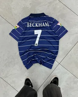 manchester-united-1999-2000-trj57-b