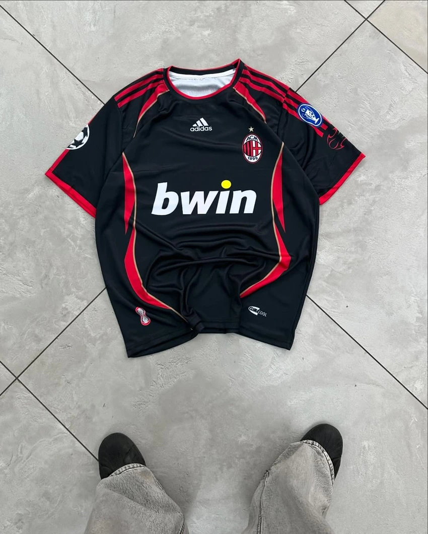 retro-ac-milan-2006-07-trj62-a