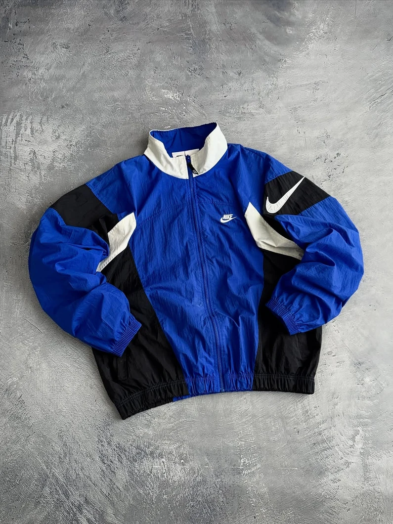 nike-windrunner-sportswear-trt619-a
