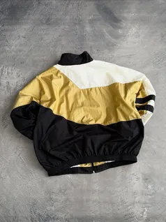 nike-large-swoosh-windbreaker-trt631-c