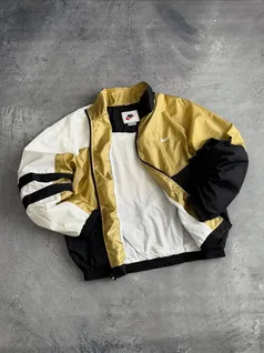 nike-large-swoosh-windbreaker-trt631-d