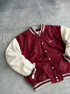 vintage-nike-varsity-trt640-e
