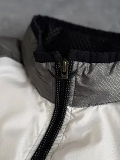 vintage-90s-nike-sportswear-swoosh-windbreaker-trt645-e