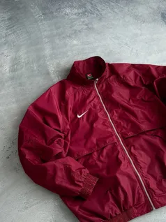 vintage-red-nylon-nike-windbreaker-trt649-d