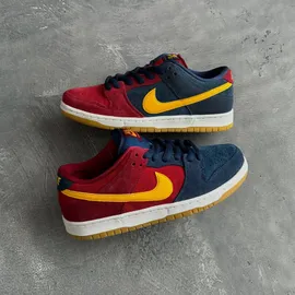 nike-sb-dunk-low-barcelona-trt654-b