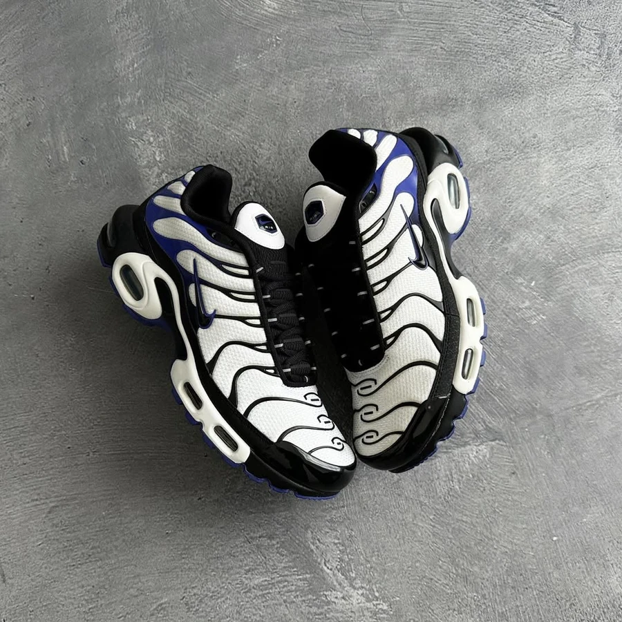 nike-air-max-plus-tn-trt660-a