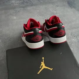 nike-air-jordan-1-low-chicago-bull-trt662-e