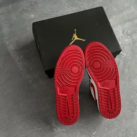 nike-air-jordan-1-low-chicago-bull-trt662-g