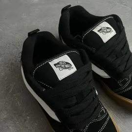 vans-knu-skool-trt666-d