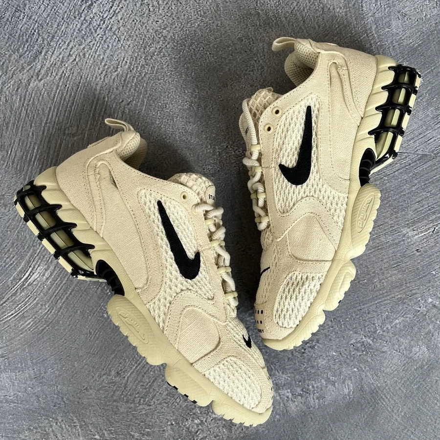 stussy-x-nike-air-zoom-spiridon-cage-2-fossil-sneaker-trt675-a